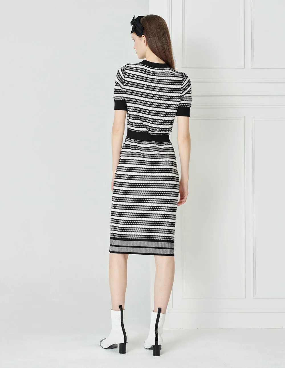 BORA AKSU Black And White Striped Round Neck Short-Sleeved Long Knitted Dress