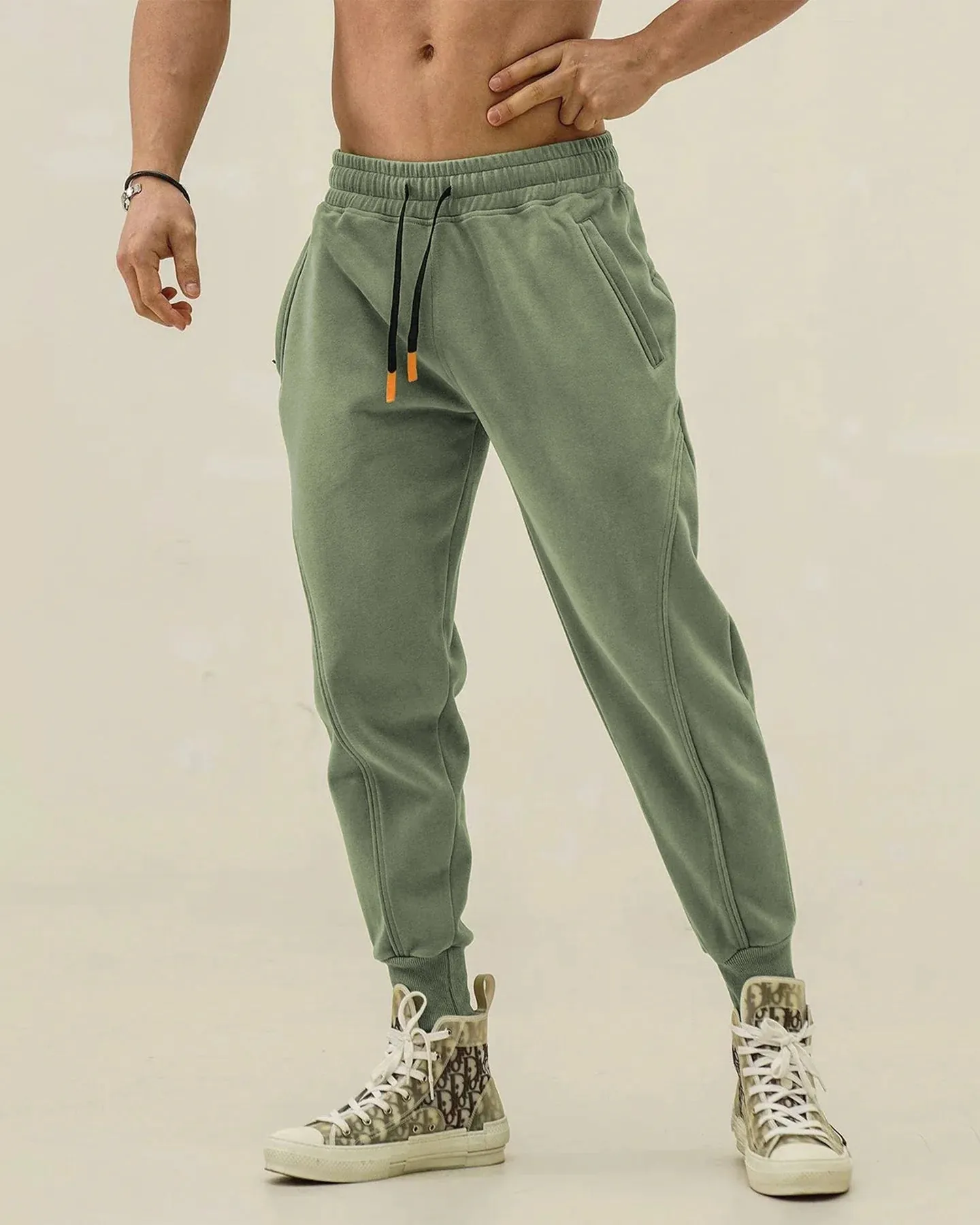 Kinetic Loose fit Sweatpant Jogger All Season Essential