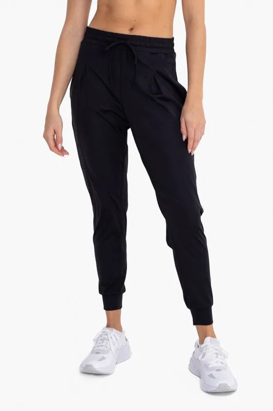 TEEK - Solid Pleated Front Joggers